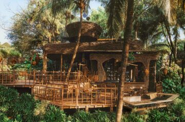 OTHERWORLDS’ como agua resto-bar unfolds like a huge bird’s nest in the indian forest