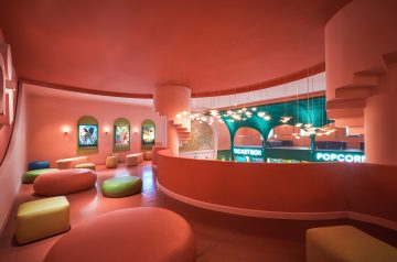 Less or More? The Psychological Influence of Minimalist and Maximalist Spaces